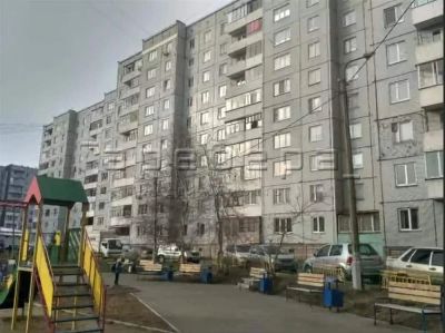 Лот: 13604881. Фото: 1. 4-комнатная квартира на ул. Славы... Квартиры, студии