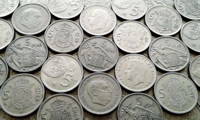 Лот: 12578172. Фото: 1. Испания. ( 5pt ) 15 монет - одним... Наборы монет