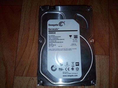 Лот: 10743608. Фото: 1. Жесткий диск HDD 2 ТБ Seagate... Жёсткие диски (HDD)