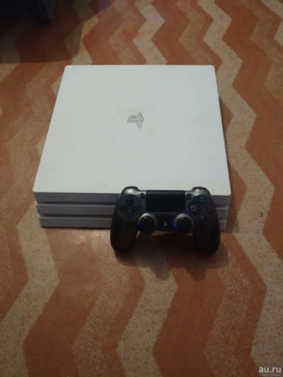 Лот: 17877643. Фото: 1. Игровая консоль Playstation 4... Игровые приставки, консоли