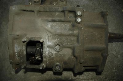 Лот: 5055504. Фото: 1. Коробка Nissan Safari. Трансмиссия