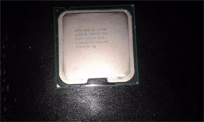 Лот: 10015757. Фото: 1. Процессор Intel Core 2 Duo E7400. Процессоры