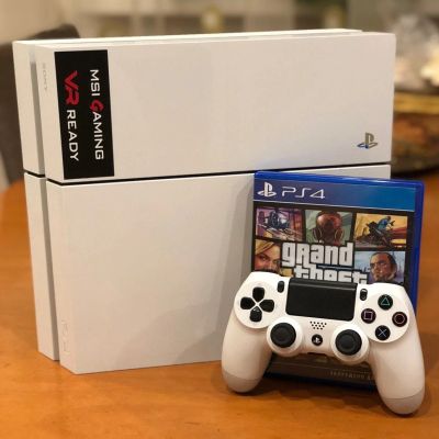 Лот: 12181144. Фото: 1. PS4 500 ГБ Белая / Полный комплект... Игровые приставки, консоли