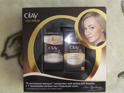 Лот: 1813305. Фото: 1. Набор OLAY Total Effects!В подарочной... Уход за лицом 