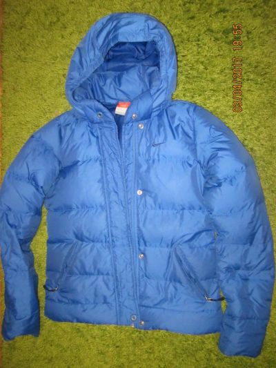 Лот: 9403861. Фото: 1. Nike пуховик 44 р. Верхняя одежда
