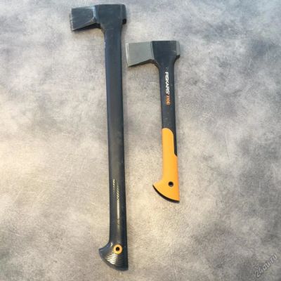 Лот: 6583723. Фото: 1. Топор столярный и колун Fiskars. Ручной инструмент