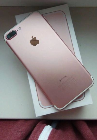 Лот: 11429281. Фото: 1. iPhone 7 Plus 32 gb rose gold. Смартфоны