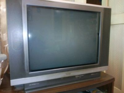 Лот: 13797795. Фото: 1. Телевизор 60 см. Телевизоры