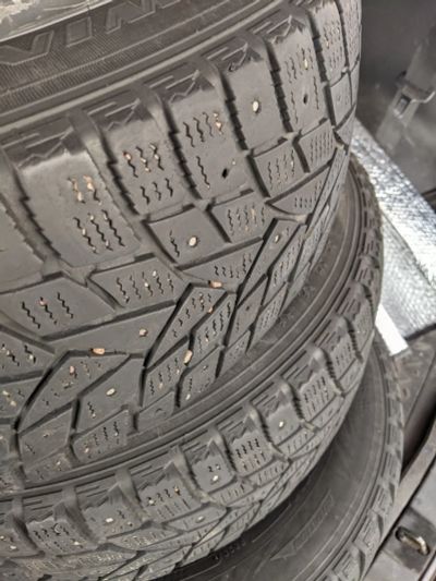 Лот: 24558511. Фото: 1. Dunlop SP Winter Ice02 205/60... Шины