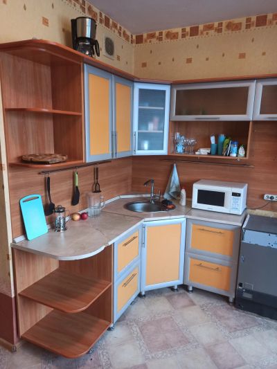 Лот: 21133810. Фото: 1. Угловой кухонный гарнитур. Кухонные гарнитуры