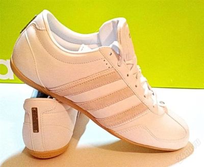 Лот: 1677228. Фото: 1. Adidas Bario для активного отдыха... Другое (мужская обувь)