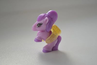 Лот: 5480987. Фото: 1. киндер. Пони. Игрушки