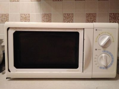 Лот: 10764849. Фото: 1. Микроволновая печь Daewoo Electronics... Микроволновки, мини-печи