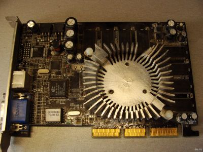 Лот: 13610991. Фото: 1. Видеокарта GeForce4 Ti4200, 64... Видеокарты