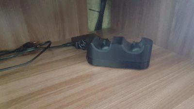 Лот: 9847638. Фото: 1. Зарядное для геймпадов ps4. Аксессуары для игровых приставок, консолей, геймпады