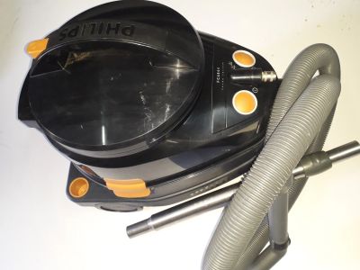 Лот: 13700985. Фото: 1. Пылесос Philips. Пылесосы, паровые швабры