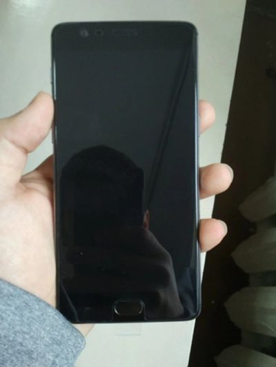 Лот: 9209442. Фото: 1. Oneplus 3T. Смартфоны