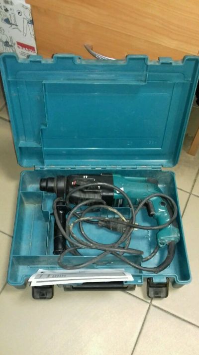 Лот: 11981578. Фото: 1. Перфоратор Makita Hr2450 (4718... Электроинструмент