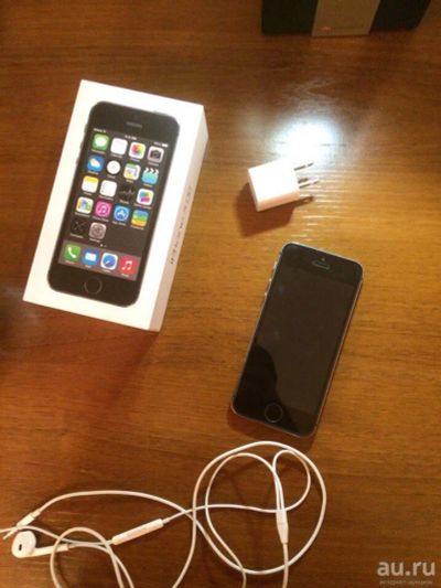 Лот: 9768903. Фото: 1. iPhone 5s 32 gb Space gray. Смартфоны