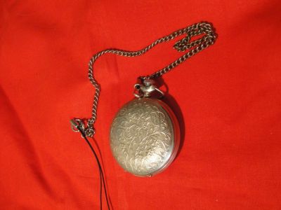 Лот: 15677835. Фото: 1. часы карманные Молния, сделанно... Оригинальные наручные часы