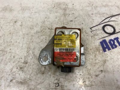 Лот: 21715091. Фото: 1. датчик airbag Toyota Avensis CT220L. Двигатель и элементы двигателя