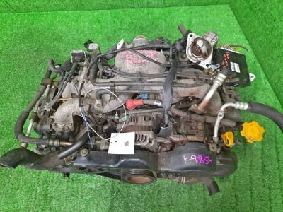 Лот: 19382618. Фото: 1. Двигатель Subaru Forester SG5... Двигатель и элементы двигателя
