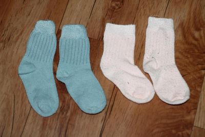 Лот: 5037973. Фото: 1. Две пары носочков на 6 месяцев... Носки, колготки