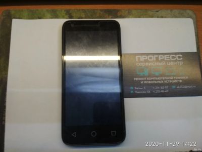 Лот: 16926111. Фото: 1. Смартфон Alcatel PIXI 3(4.5) 4G... Смартфоны