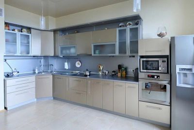 Лот: 7755231. Фото: 1. Кухня 4 м золото функционально... Кухонные гарнитуры