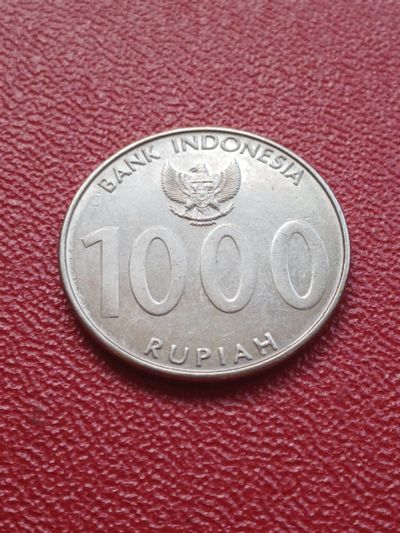 Лот: 22165412. Фото: 1. Индонезия 1000 рупий 2010. Азия
