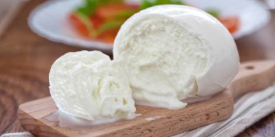 Лот: 11273637. Фото: 1. сыр моцарелла домашняя. Молоко и молочные продукты