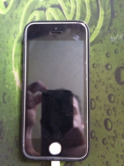 Лот: 8538740. Фото: 1. Iphone 5s 16gb 3G. Смартфоны