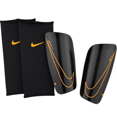 Лот: 10532211. Фото: 1. Щитки Nike Mercurial Lite Shin... Защита тела