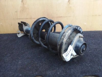 Лот: 21405633. Фото: 1. стойка Mitsubishi Pajero IO H77W. Двигатель и элементы двигателя