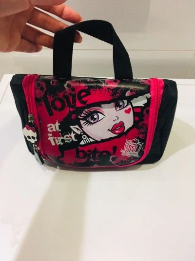 Лот: 12803320. Фото: 1. косметичка Monster high. Куклы и аксессуары