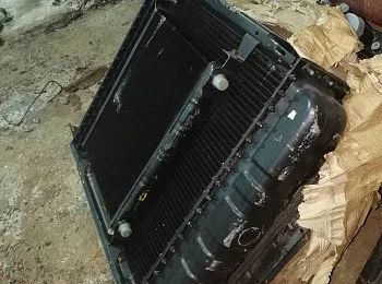 Лот: 15798828. Фото: 1. Блок радиаторов ДЗ-98В: 918.1561... Двигатель и элементы двигателя