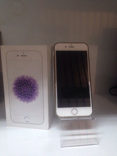 Лот: 9942516. Фото: 1. iPhone 6 64Gb. Смартфоны