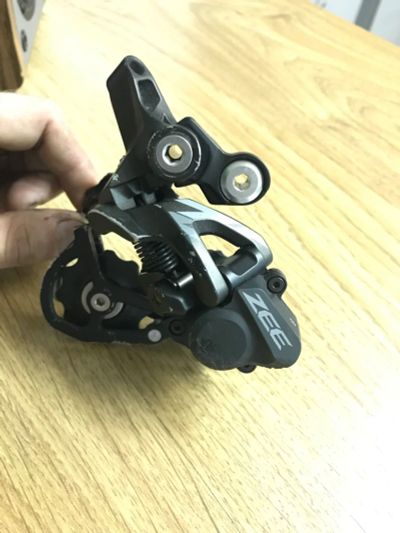 Лот: 11937656. Фото: 1. Переключатель задний Shimano Zee... Запчасти