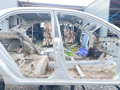 Лот: 25718008. Фото: 1. стойка кузова toyota corolla ZZE120. Кузов