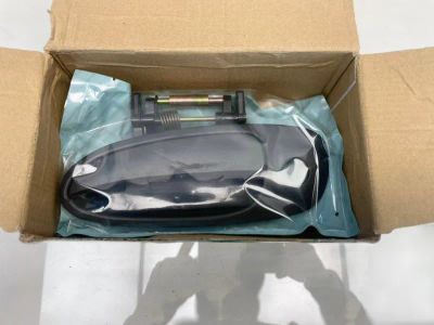 Лот: 21702566. Фото: 1. ручка двери внешняя Toyota Avensis... Двигатель и элементы двигателя