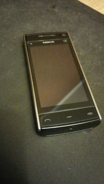 Лот: 5253359. Фото: 1. Nokia X6-00. Кнопочные мобильные телефоны