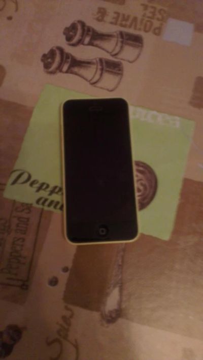 Лот: 5110894. Фото: 1. iphone 5c обмен на 5s. Смартфоны