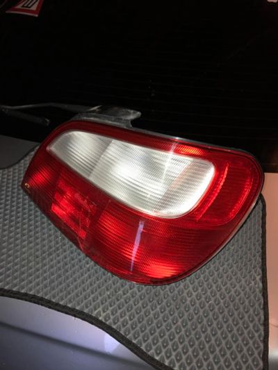Лот: 10881281. Фото: 1. Стоп сигнал правый Фонарь subaru... Оптика и освещение