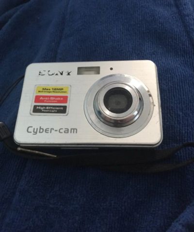Лот: 11738525. Фото: 1. фотоаппарат Sony cyber-cam. Цифровые компактные