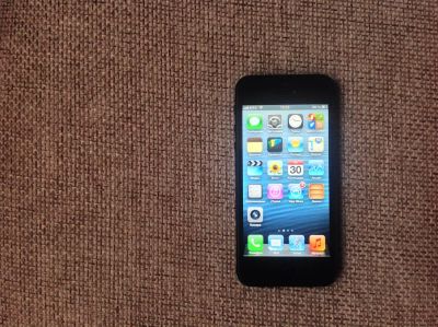 Лот: 3558649. Фото: 1. iPhone 5 black 16 Gb. Телефоны CDMA