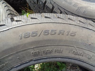Лот: 16050093. Фото: 1. Зимние шипованные покрышки Viatti. Шины