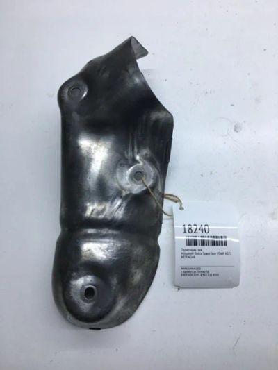 Лот: 20380198. Фото: 1. Термоэкран Mitsubishi Delica Space... Кузов