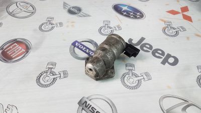 Лот: 24307163. Фото: 1. Клапан холостого хода Volvo V40... Электрооборудование