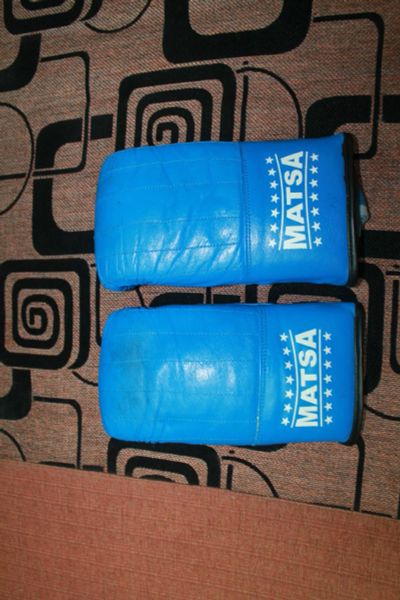 Лот: 7186213. Фото: 1. перчатки для работы на груше. Перчатки