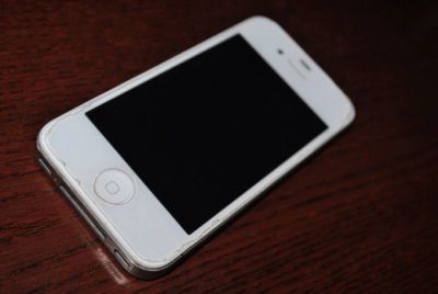 Лот: 7815837. Фото: 1. Iphone 4 8GB. Смартфоны